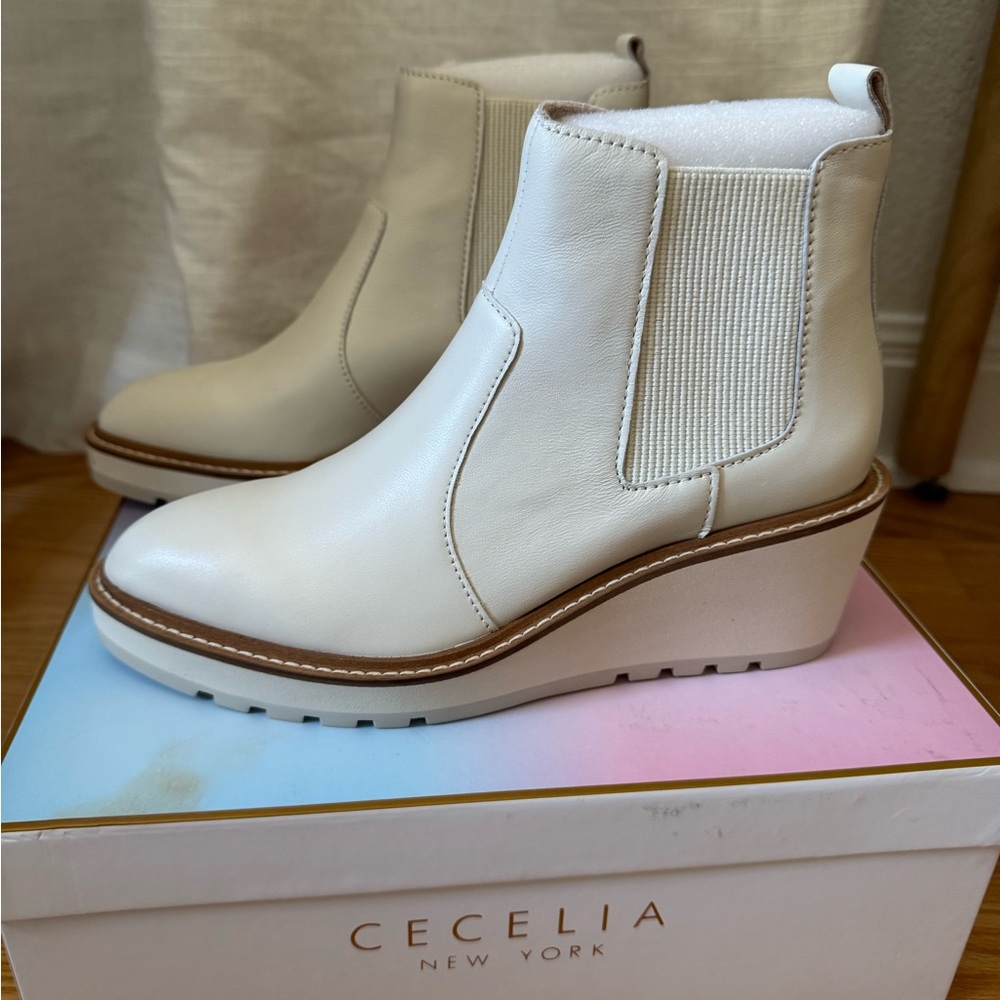 Cecelia New York never worn booties